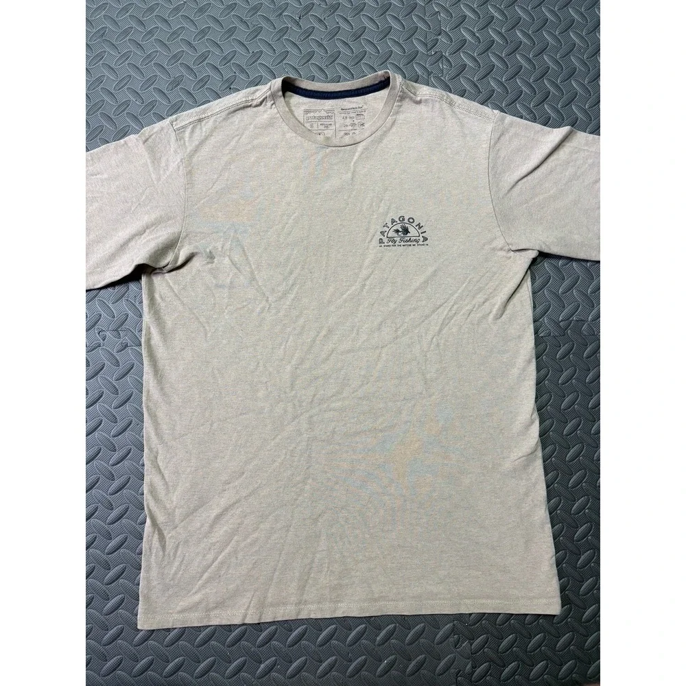 Patagonia Mens Sm Take a Stand Responsibili Tee Shirt Short Sleeve Fly Fishing